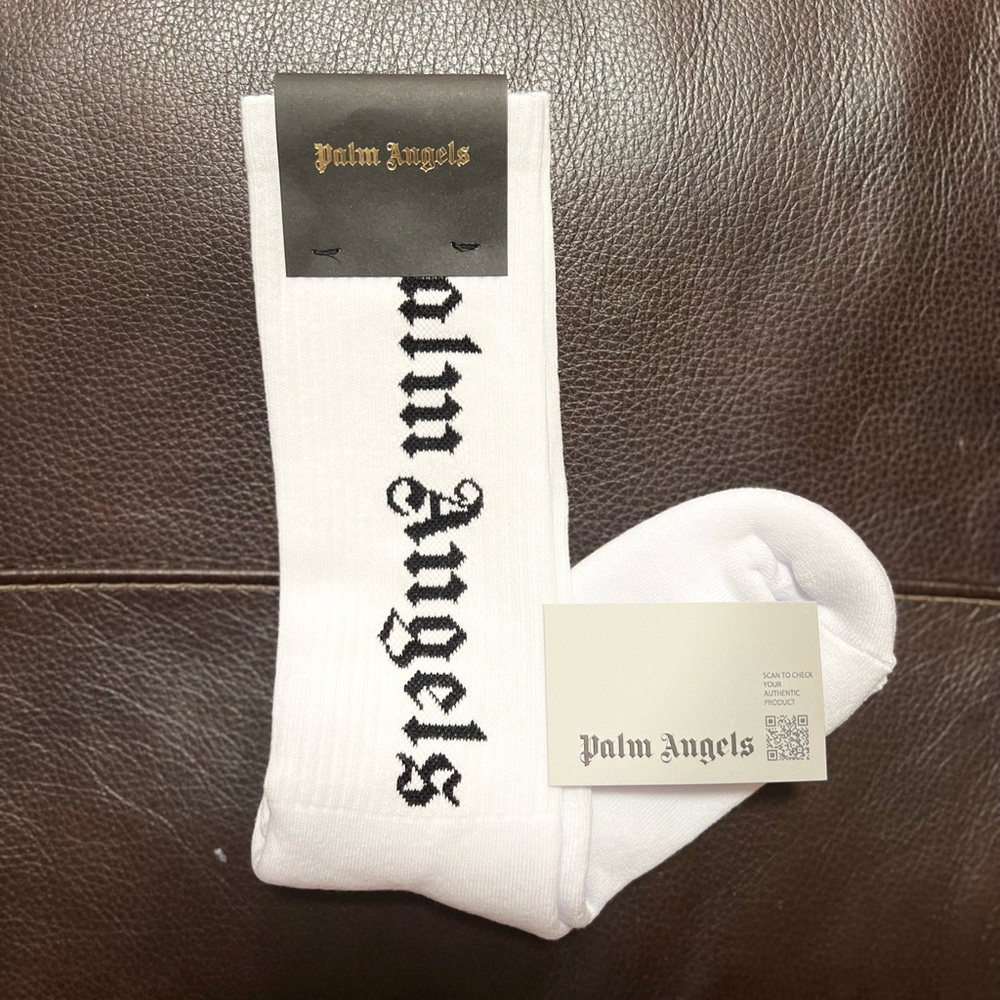 Palm Angels White Vertical Logo Socks sz S/M